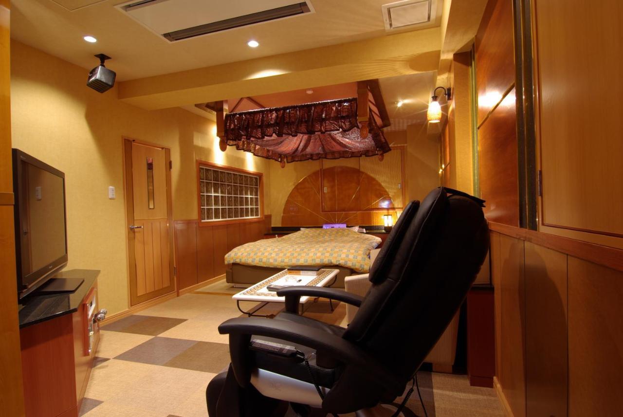 Shonan Sirene (Adults Only) Hotel ฮิระสึกะ ภายนอก รูปภาพ